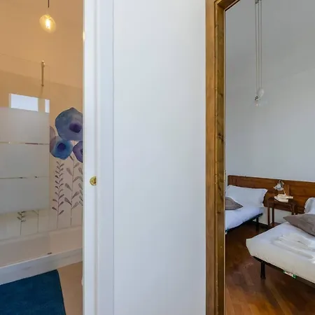Διαμέρισμα Hintown Casa Dell'alloro In San Donato Γένοβα
